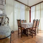 Sipa Apartments